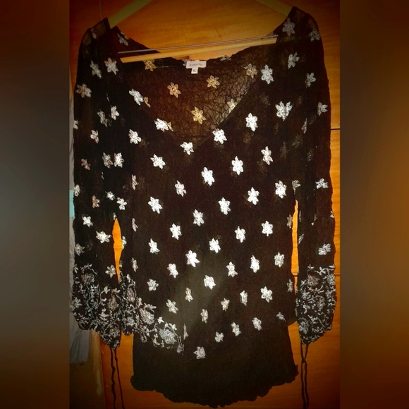 Tops - Komarow 2 Layer long Belle Slv Ladies Fashion Blouse, XL, BLACK w/ embroidery